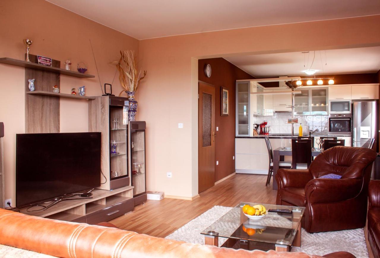 Apartment Juric Kaštel Novi Esterno foto