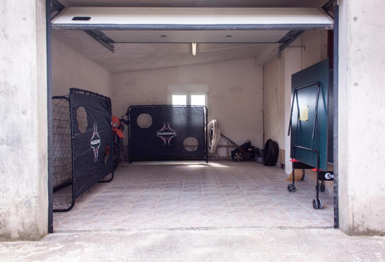 Apartment Juric Kaštel Novi Esterno foto