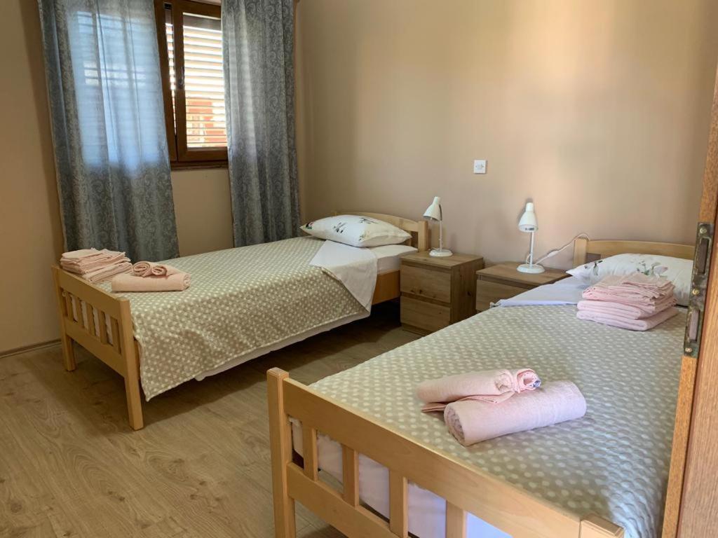 Apartment Juric Kaštel Novi Esterno foto